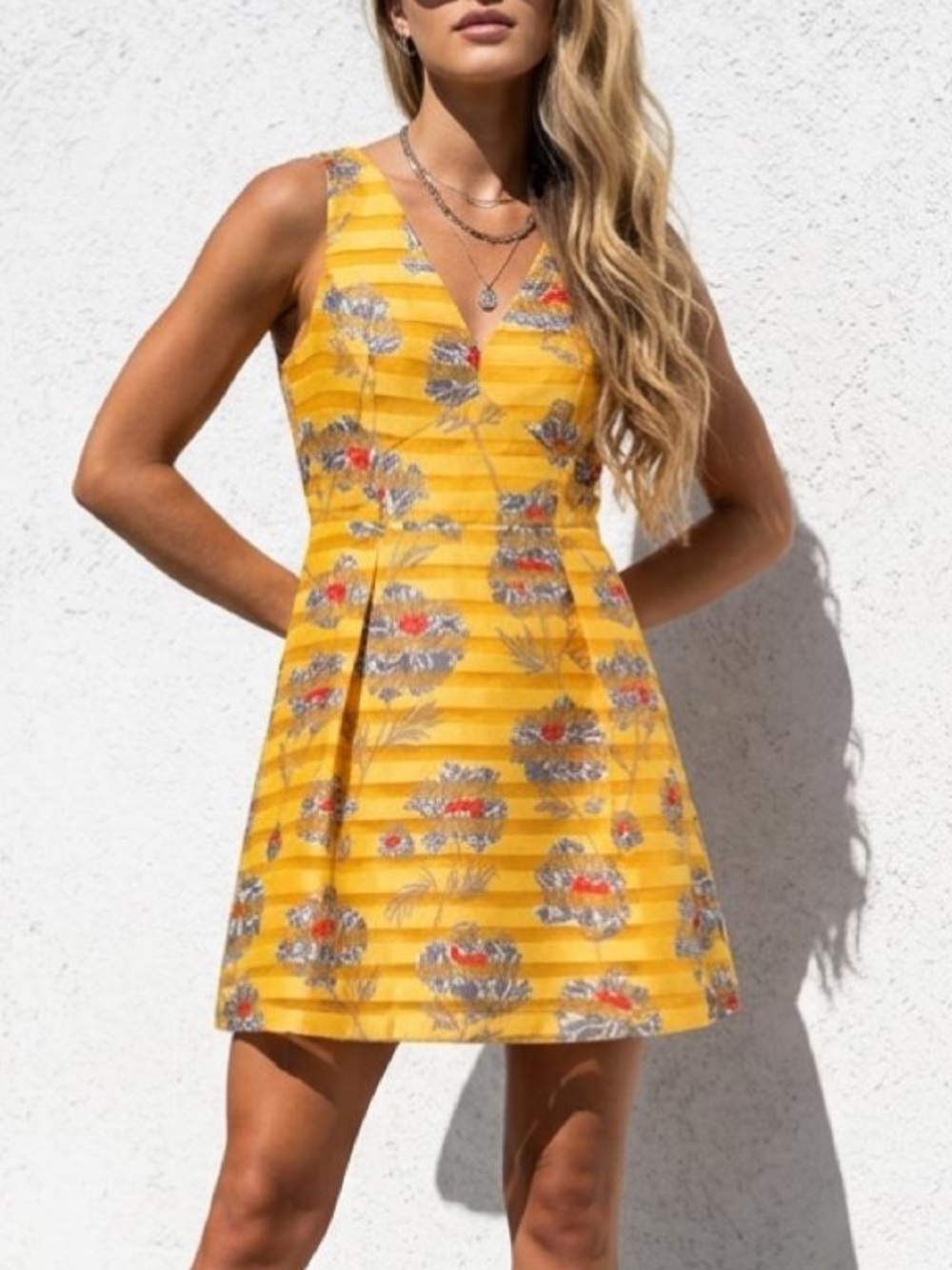 Banana Republic Yellow Floral V-Neck Sleeveless Dress Size 4